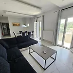 Grey Luxury House Ipsos