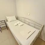 Grey Luxury House Ipsos