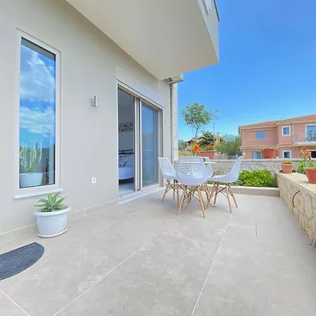 شقة Grey Luxury House إيبسوس