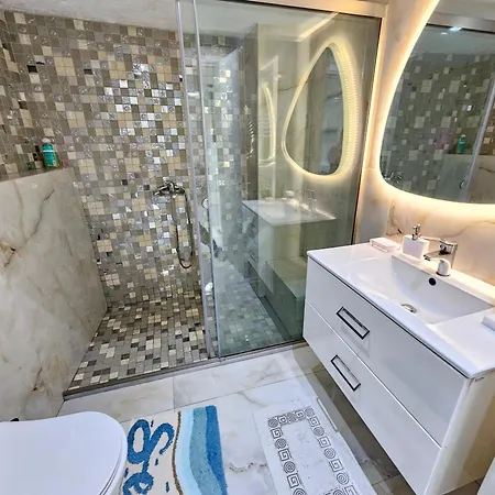 Appartement Grey Luxury House *