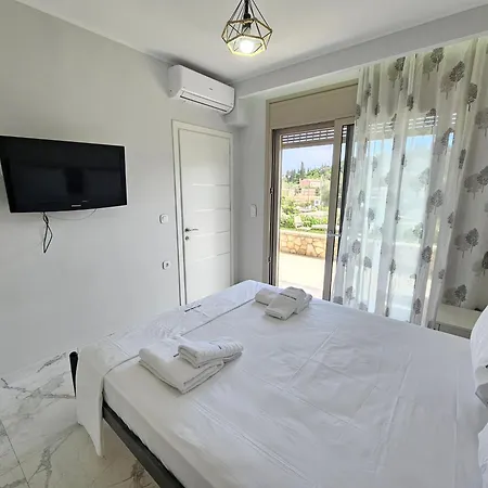 Grey Luxury House * Ипсос