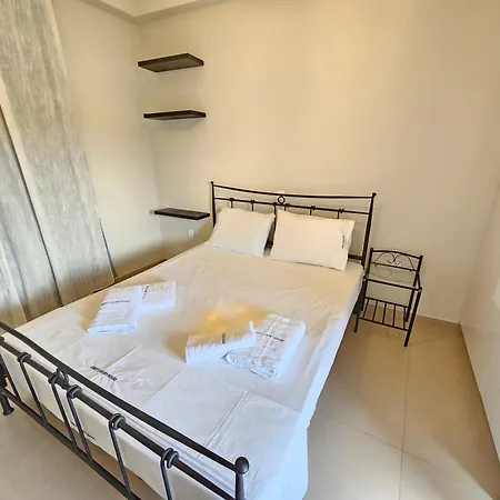 Апартаменты Grey Luxury House *