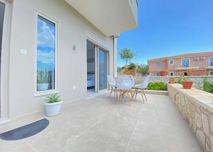 Apartament Grey Luxury House Ýpsos