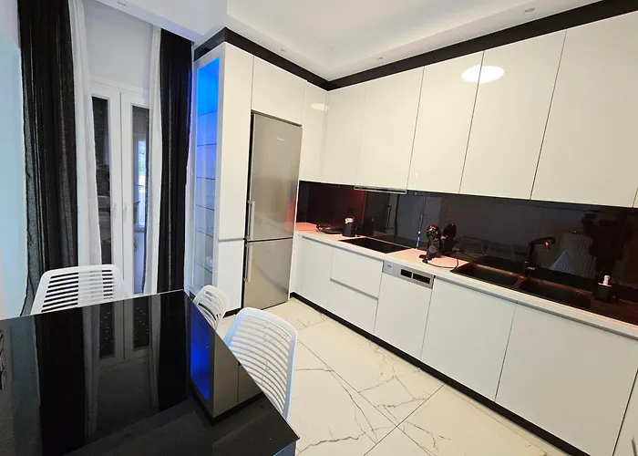 Apartament Grey Luxury House Ýpsos