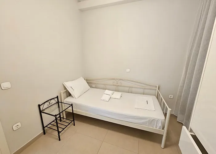 Grey Luxury House Ýpsos